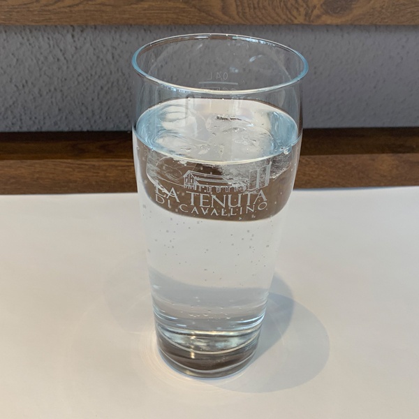 Mineral water 0,50 l.